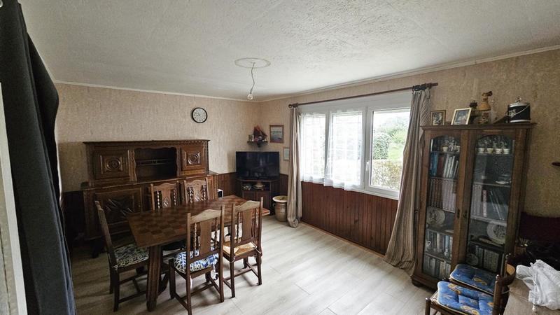 Maison - 77 m² - 5 pièces