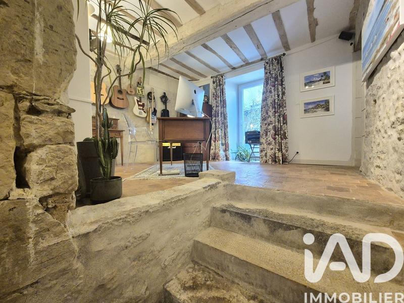 Maison - 291 m² - 10 pièces