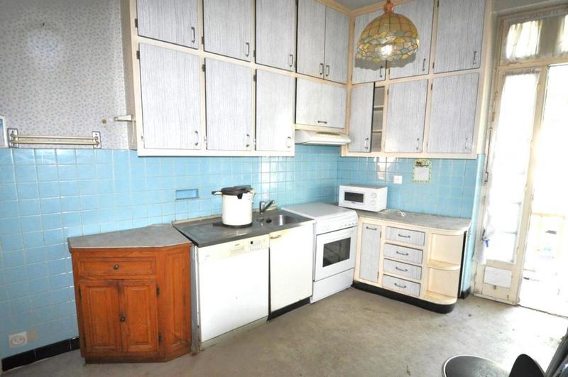 Maison - 300 m² - 8 pièces