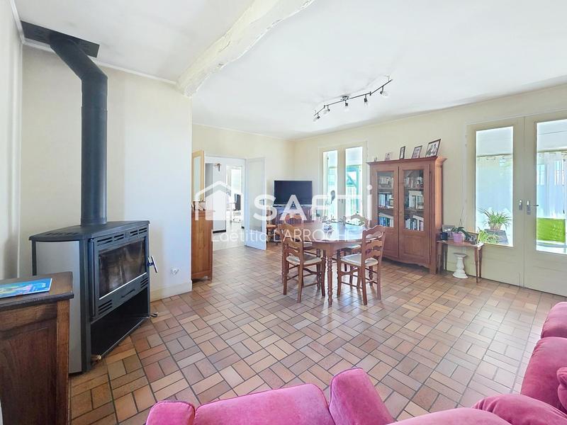 Maison - 103 m² - 6 pièces