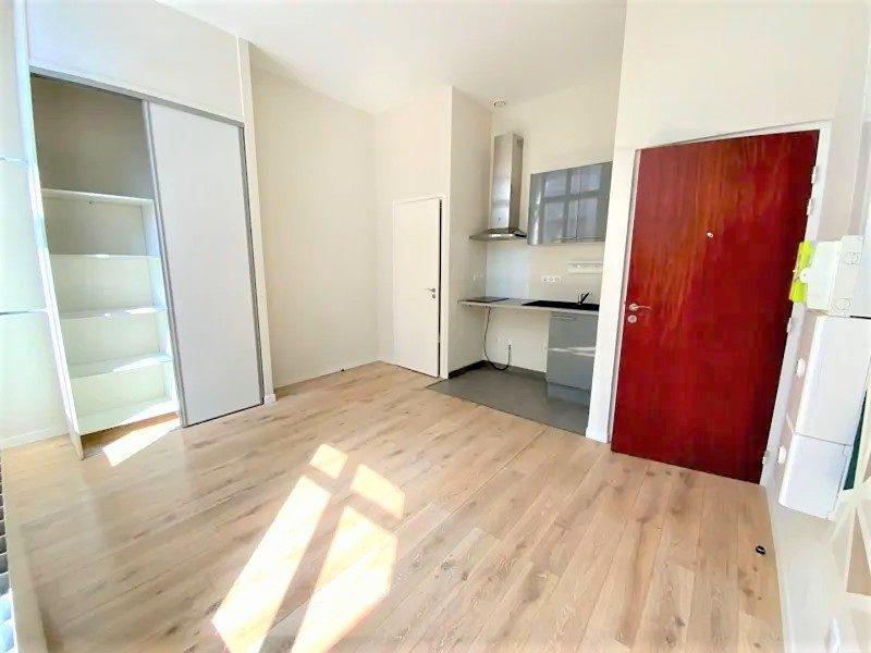 Appartement - 18 m² - 1 pièce