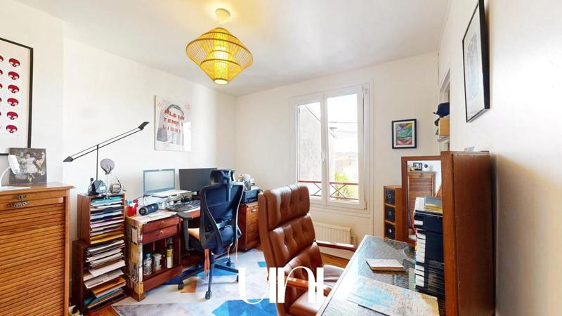 Maison - 150 m² - 5 pièces