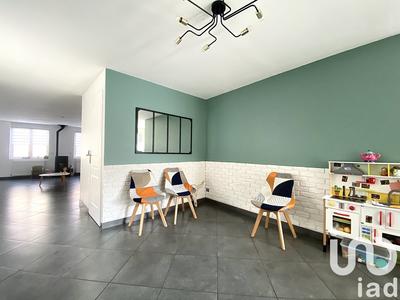 Maison - 105 m² - 4 pièces