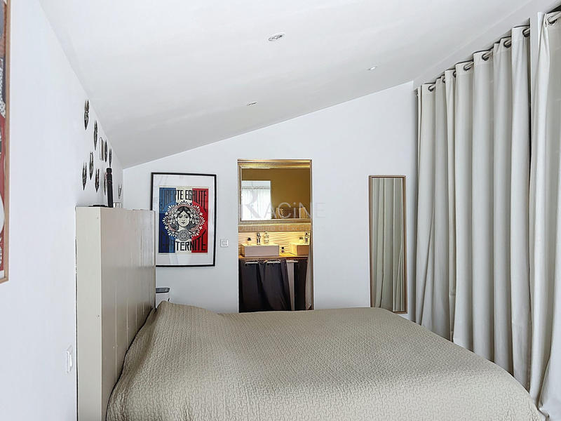 Maison - 190 m² - 5 pièces