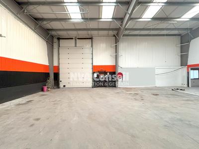 Entrepôt - 1 258 m²