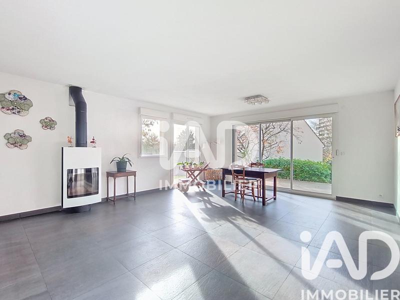 Maison - 107 m² - 6 pièces