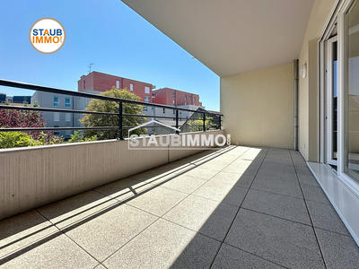 Appartement - 79 m² - 3 pièces