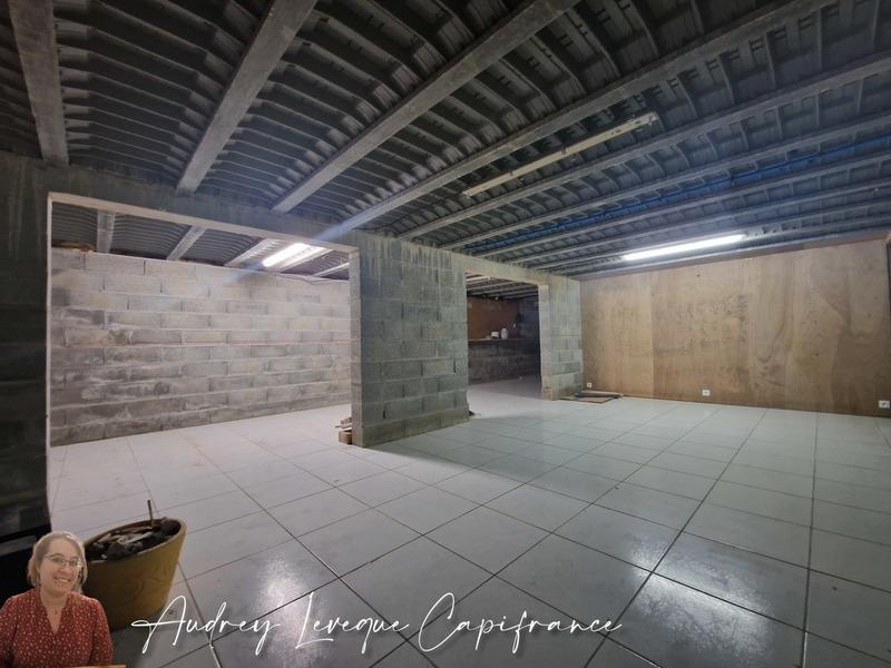 Maison - 179 m² - 7 pièces