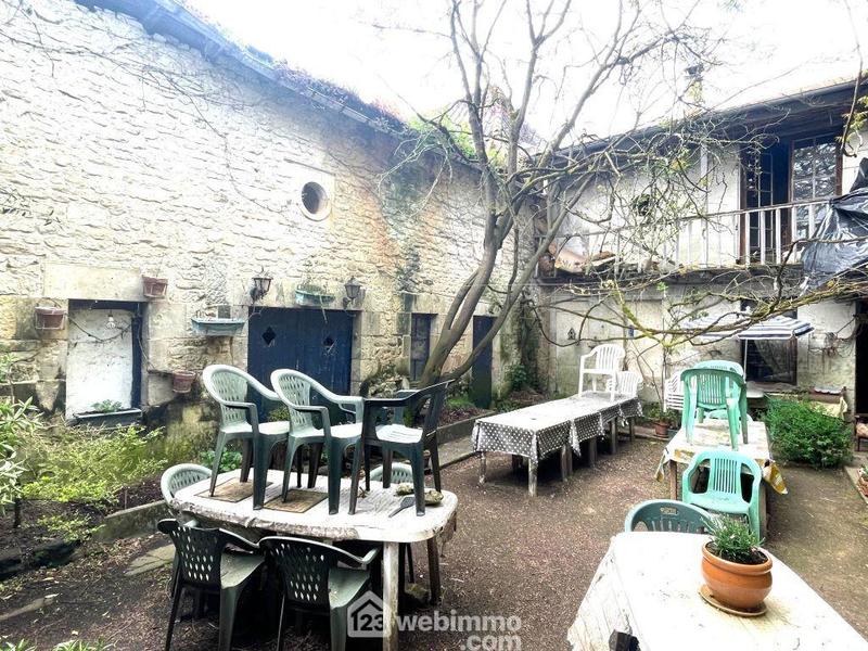 Maison de ville - 150 m² - 8 pièces