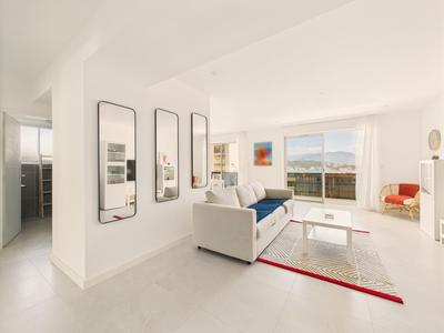 Appartement - 78 m² - 3 pièces