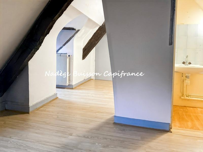 Immeuble - 70 m² - 4 pièces