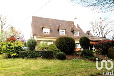 Maison de maîtres - 262 m² - 9 pièces