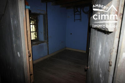 Maison - 99 m² - 7 pièces