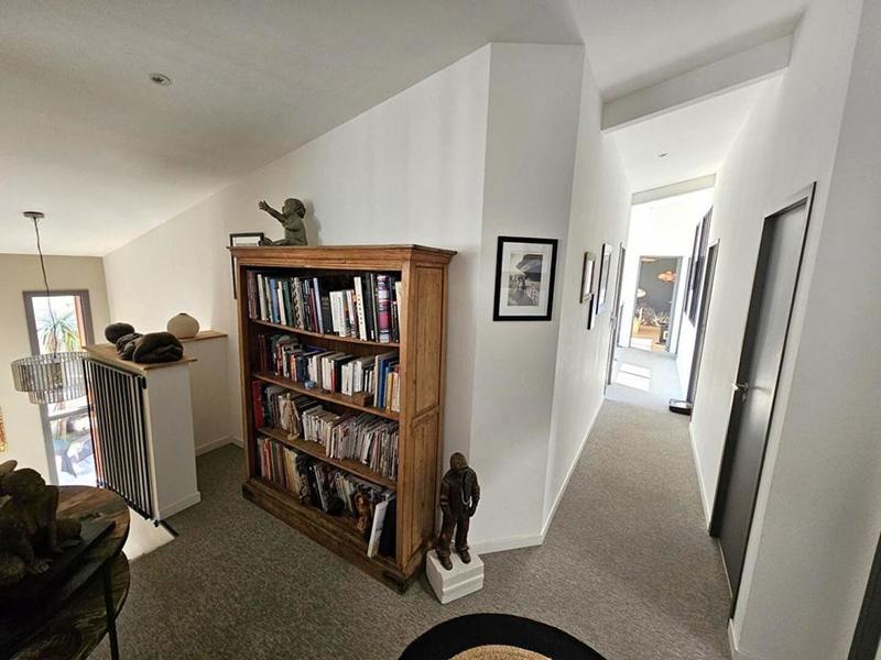 Maison - 194 m² - 9 pièces