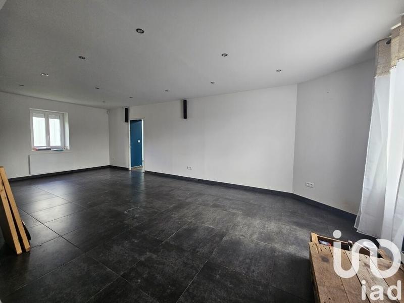 Maison - 232 m² - 7 pièces