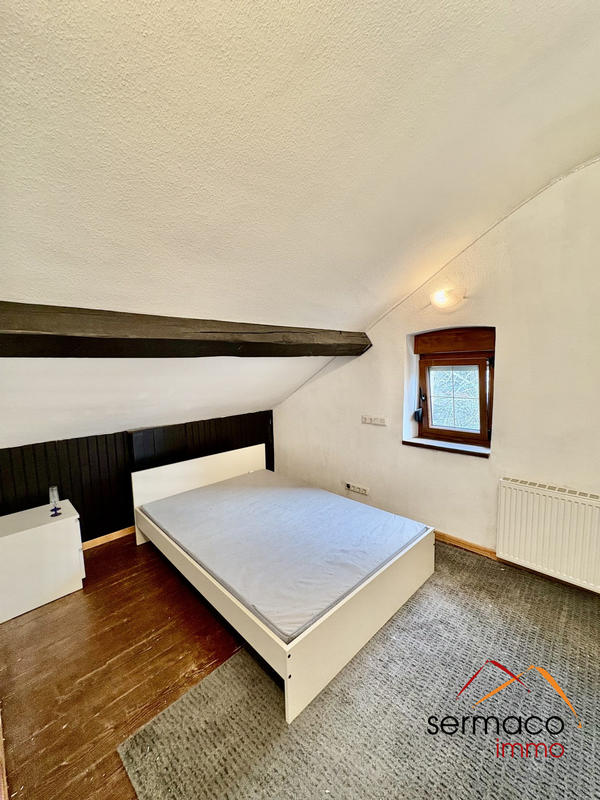 Maison - 97 m² - 7 pièces