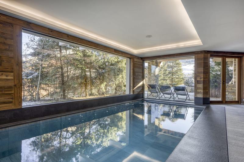 Châlet - 439 m² - 9 pièces