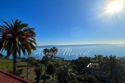 Appartement - 176 m² - 4 pièces