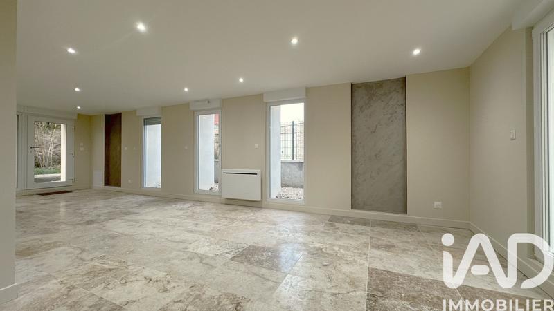 Appartement - 99 m² - 4 pièces