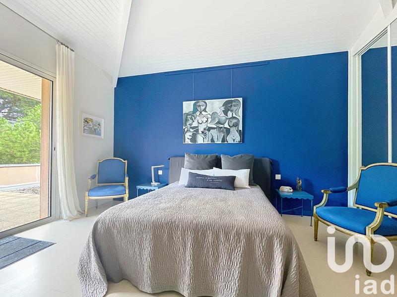 Maison - 218 m² - 6 pièces