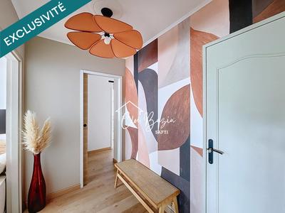 Appartement - 80 m² - 4 pièces