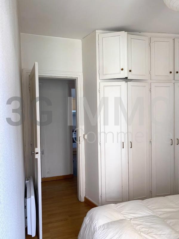 Local commercial - 103 m² - 6 pièces