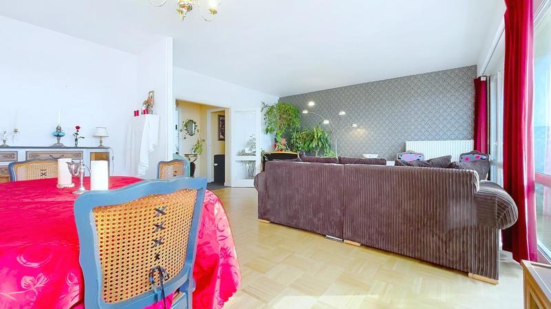 Appartement - 83 m² - 3 pièces