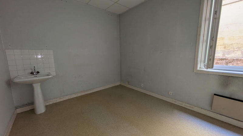 Appartement - 95 m² - 7 pièces