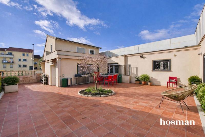 Maison - 190 m² - 5 pièces