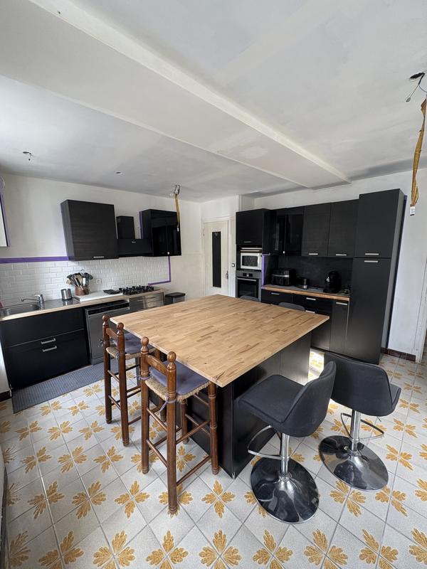 Maison traditionnelle - 130 m² - 4 pièces