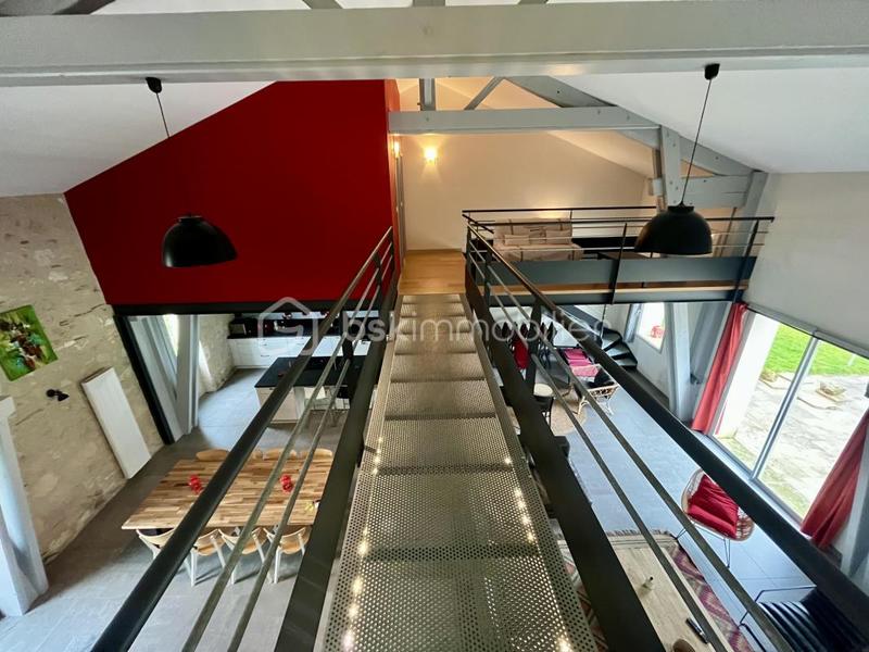 Corps de ferme - 371 m² - 9 pièces