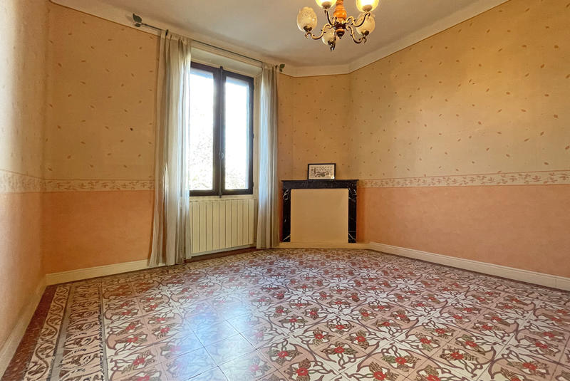 Maison - 142 m² - 7 pièces