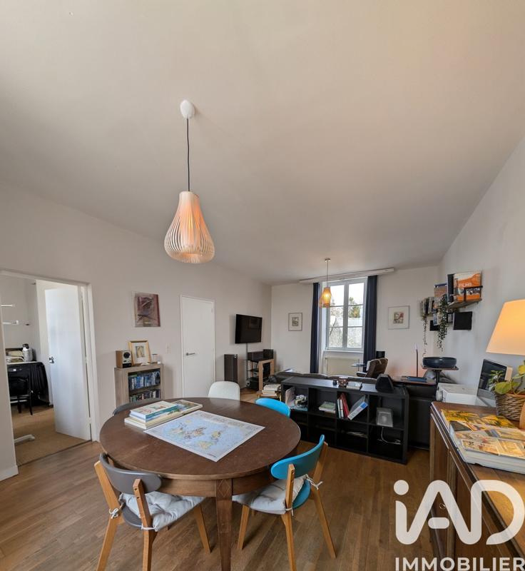 Maison de ville - 180 m² - 8 pièces