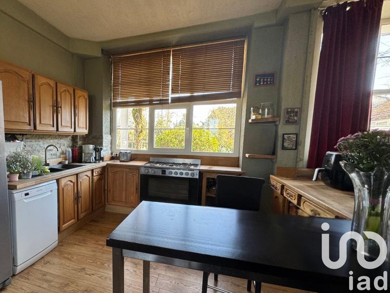 Maison - 650 m² - 25 pièces