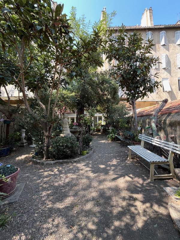 Appartement - 85 m² - 3 pièces