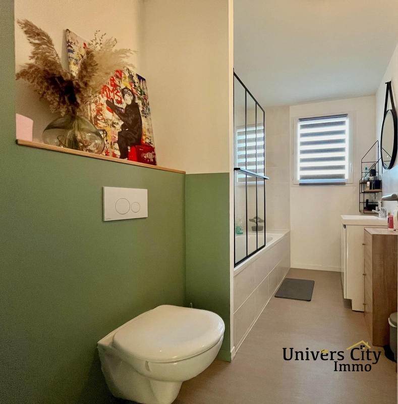 Maison - 81 m² - 4 pièces