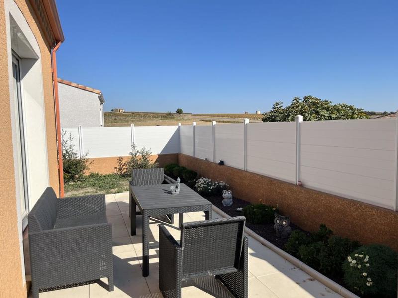 Villa - 90 m² - 4 pièces