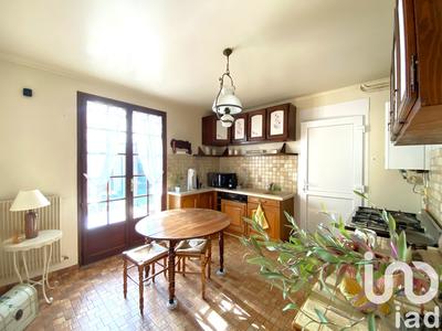 Maison - 98 m² - 5 pièces