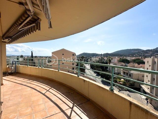 Appartement - 106 m² - 5 pièces