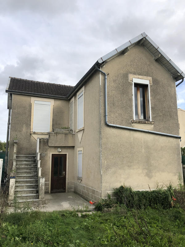 Maison - 85 m² - 4 pièces