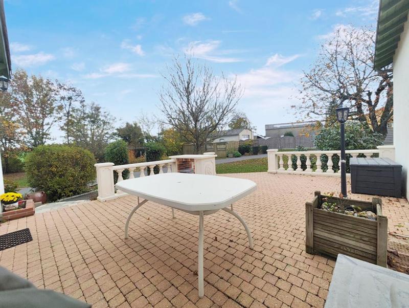 Maison - 206 m² - 10 pièces