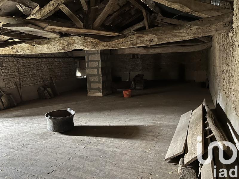 Maison - 215 m² - 3 pièces