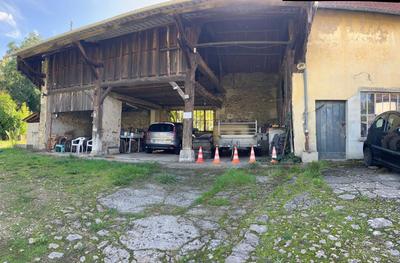 Maison - 180 m² - 1 pièce