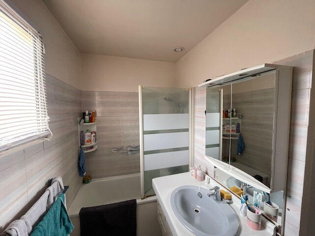 Maison - 148 m² - 8 pièces