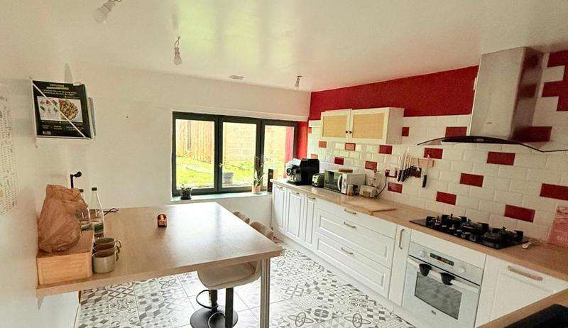 Maison en pierre - 124 m² - 6 pièces