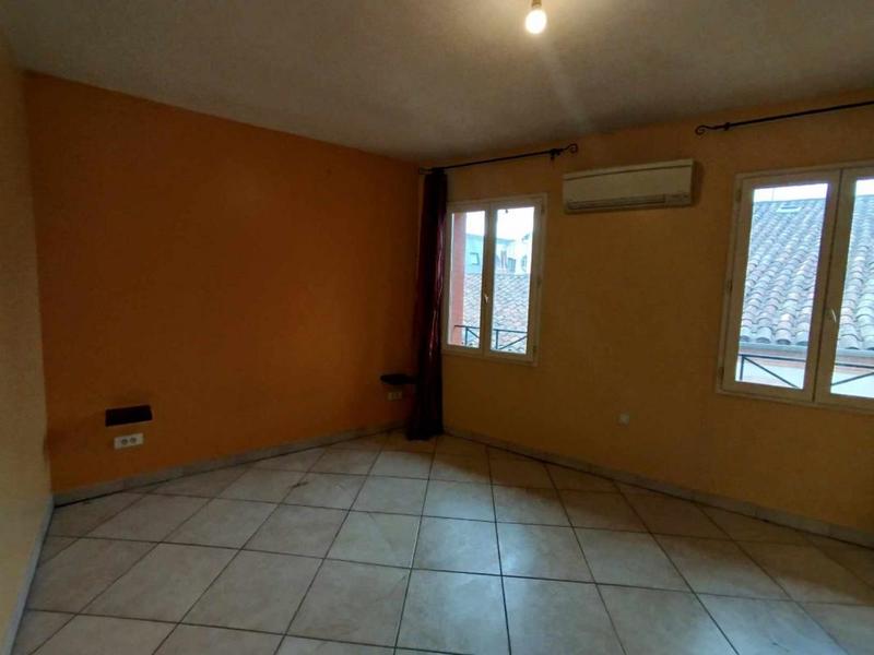 Appartement - 84 m² - 3 pièces