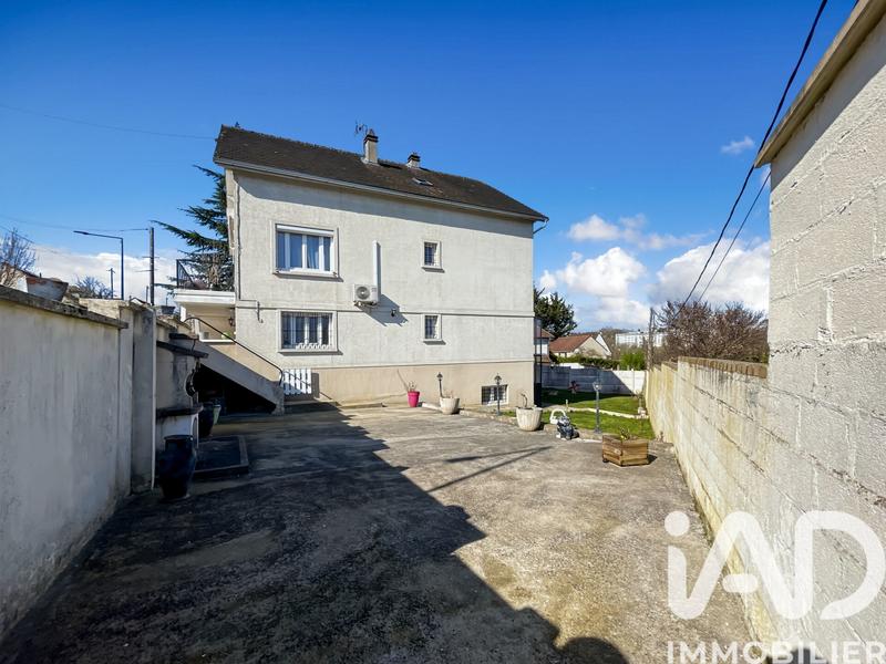Maison - 157 m² - 6 pièces