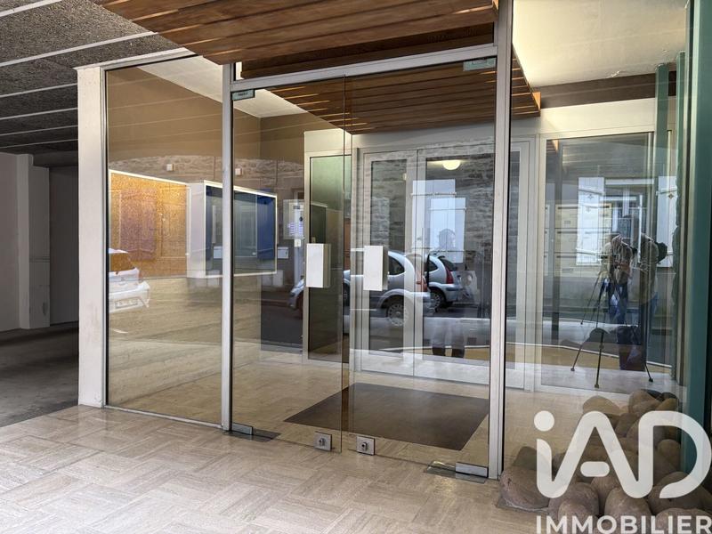 Studio - 30 m² - 1 pièce