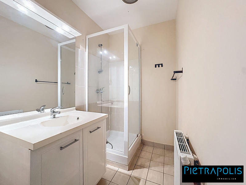 Appartement - 82 m² - 4 pièces