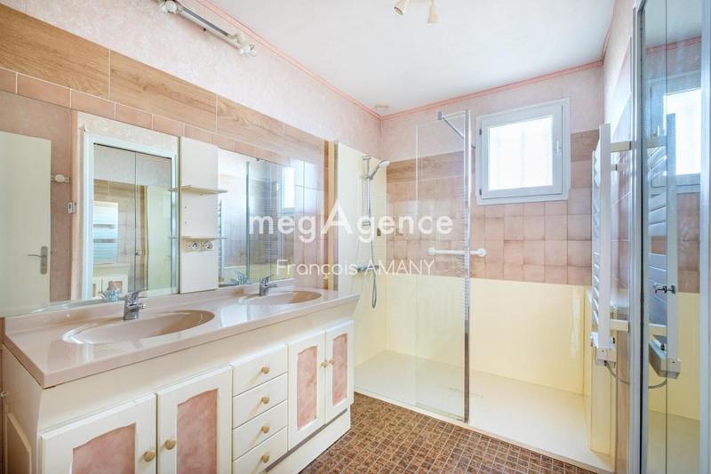 Maison - 154 m² - 7 pièces